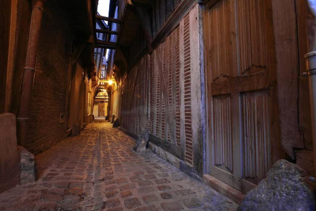 Colibri Studio Coeur De Ville Mon Groom Troyes Zewnętrze zdjęcie